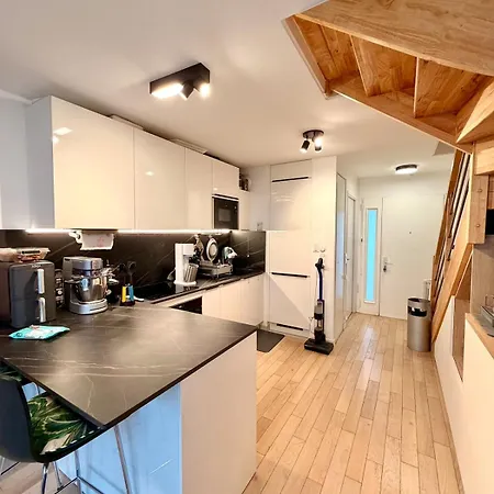 Apartment Duplex With Garden, Right Next To Paris - Metro 11