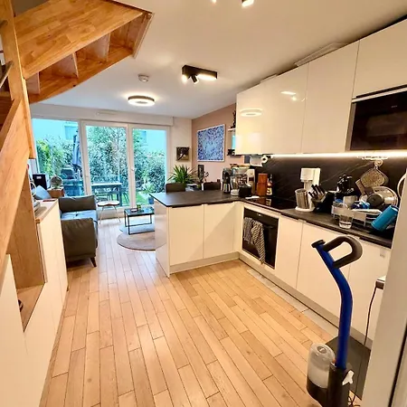 Apartment Duplex With Garden, Right Next To Paris - Metro 11 Romainville