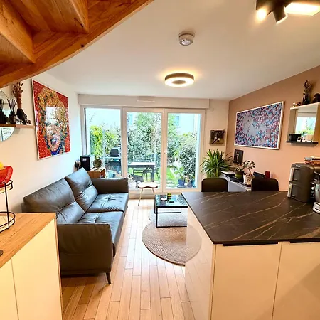 Duplex With Garden, Right Next To Paris - Metro 11