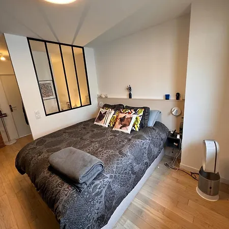 Apartment Duplex With Garden, Right Next To Paris - Metro 11