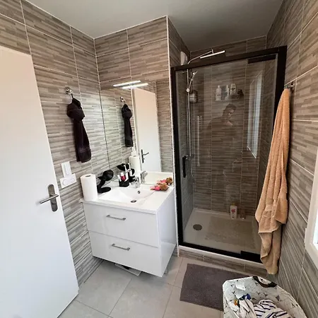 Apartment Duplex With Garden, Right Next To Paris - Metro 11 *